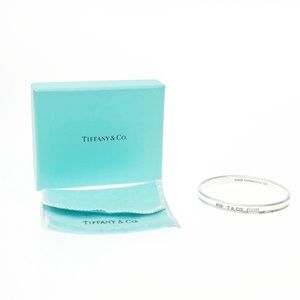 Classic Tiffany & Co. 1997 Sterling Silver 925 Bangle with Original Box